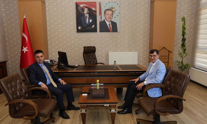 Kütahya’da ortak hizmet vurgusu: Başkan Kahveci’den vali yardımcılarına ziyaret