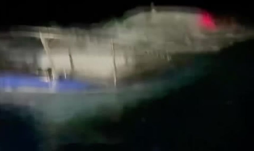 Ayvalık açıklarında batan teknede 8 kişi kurtarıldı, bir kişi için arama sürüyor