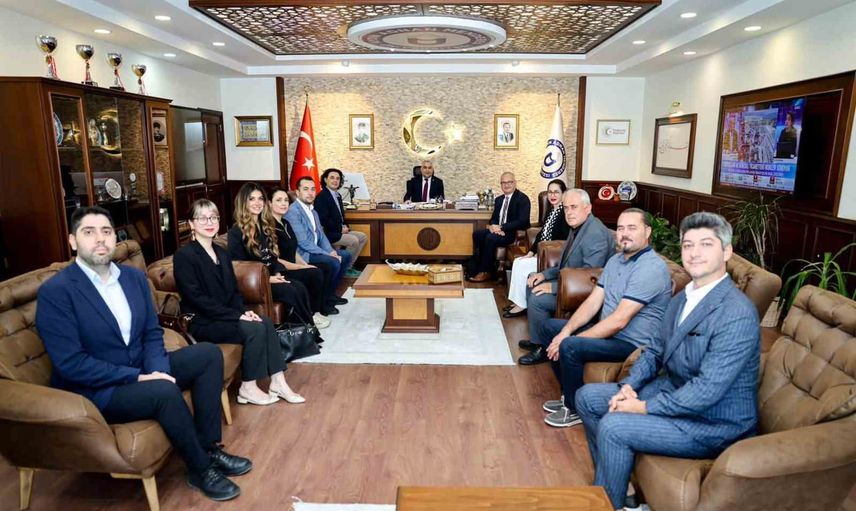 Adü'de CARL sistemiyle kalp durmasına yeni müdahale