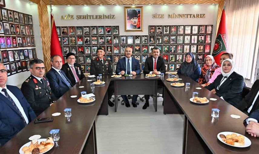 Gazilerimizin fedakârlığıyla kurulan huzur ve refah