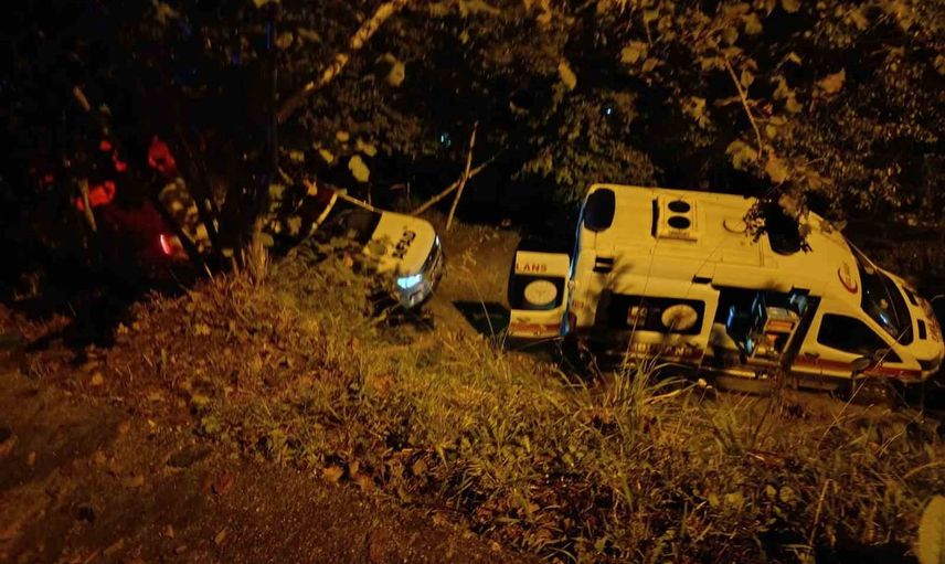 Rize'de park manevrası ölümle sonuçlandı: araç uçuruma yuvarlandı