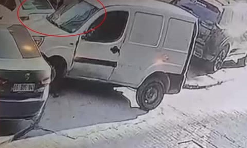 Beyoğlu'nda güvenlik kameraları hırsızlığı çözdü: şüpheli tutuklandı