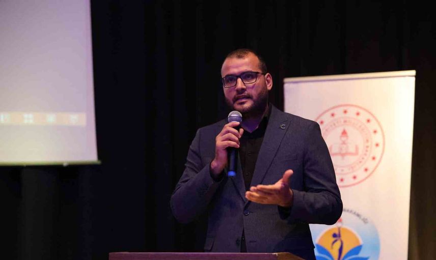 Aileden başlayan çözüm: okullarda ekran süresini azaltma çağrısı