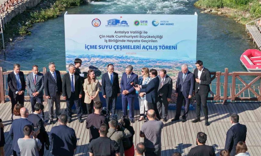 Antalya’da kamusal çeşme ağı büyüyor: 20 yeni içme suyu istasyonu hizmete girdi