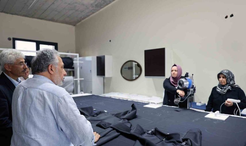 Hayırdan üretime: Talas'ta belediye atölyesi 5 milyon lira değer yaratıyor