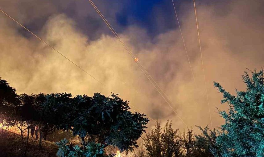 Ödemiş'te Çerkez Tepesi'ndeki orman yangını hızlı müdahaleyle sınırlandırıldı