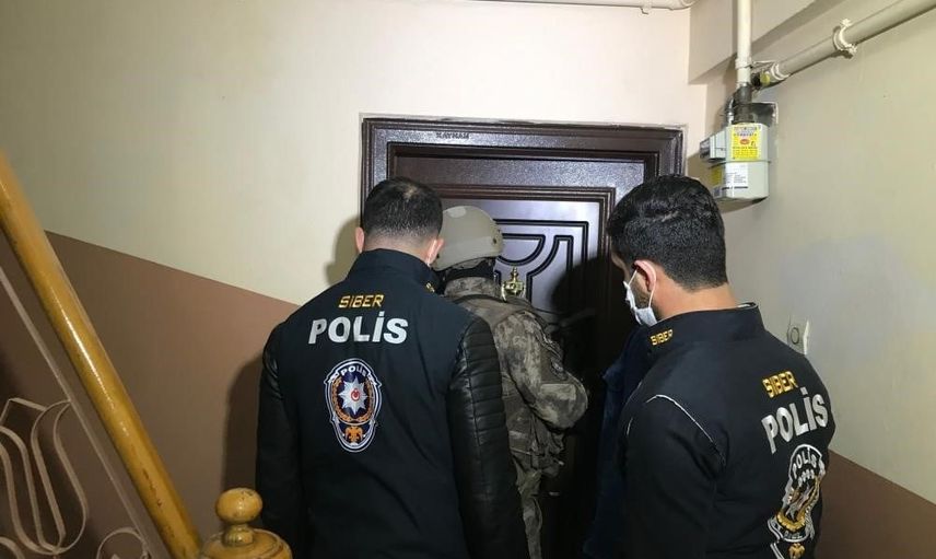 Aydın'da dijital delillerle sonuçlanan müstehcenlik operasyonunda iki kişi tutuklandı