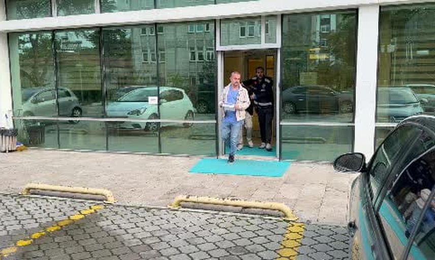 Mutfak penceresinden girerek bıçakla tehditle cüzdan gaspı yapan şüpheli tutuklandı