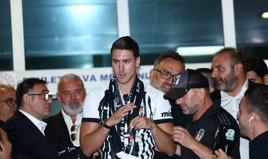 Beşiktaş'ta Avrupa taktiği: yeni transfer Dusan Vlahovic UEFA listesinde