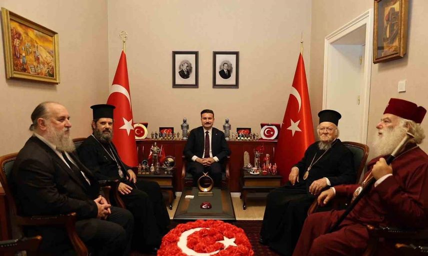 Fener rum patriği Bartholomeos gökçeada kaymakamı Osman Acar'ı ziyaret etti, birlikte yaşam ve miras vurgulandı