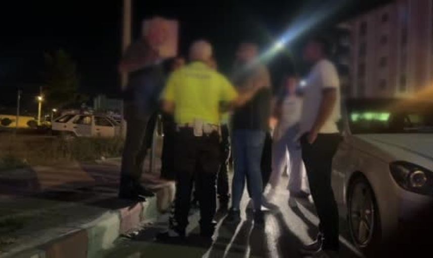 Babasının yardımına gelen sürücü alkollü çıktı ve daha ağır ceza aldı