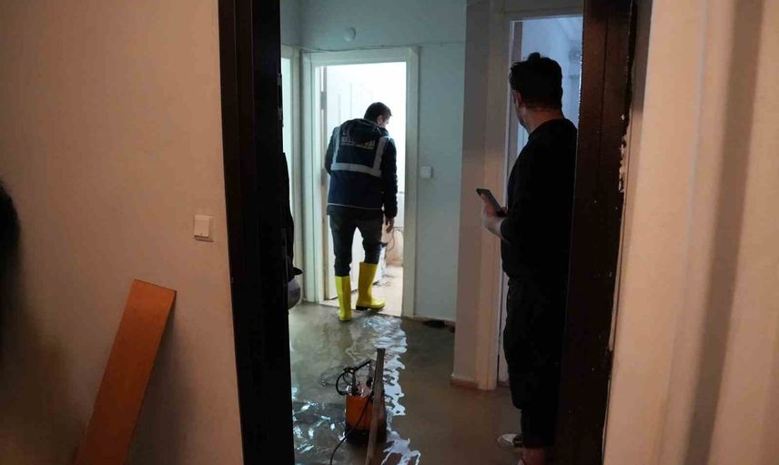 Esenyurt'ta 7/24 seferberlik: sağanak sonrası müdahale