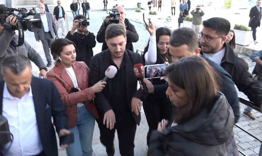 Güllü'nün oğlu adliyede: duruşma öncesi bekleyiş