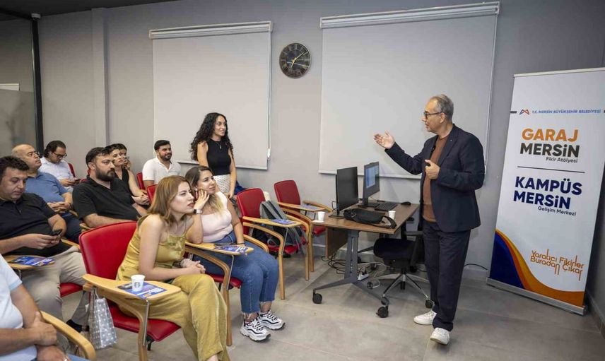 Mersin’de iş dünyası dijital liderliği masaya yatırdı