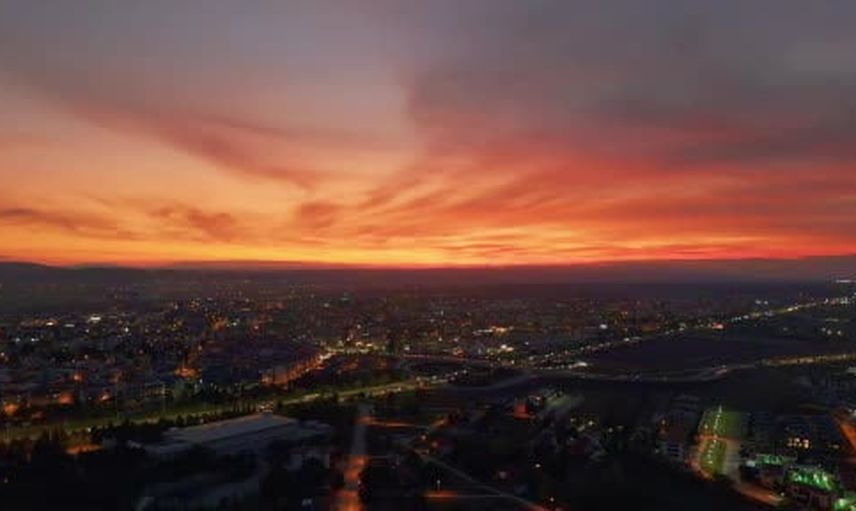 Eskişehir'in akşam paleti: dronla gökyüzünün renkleri