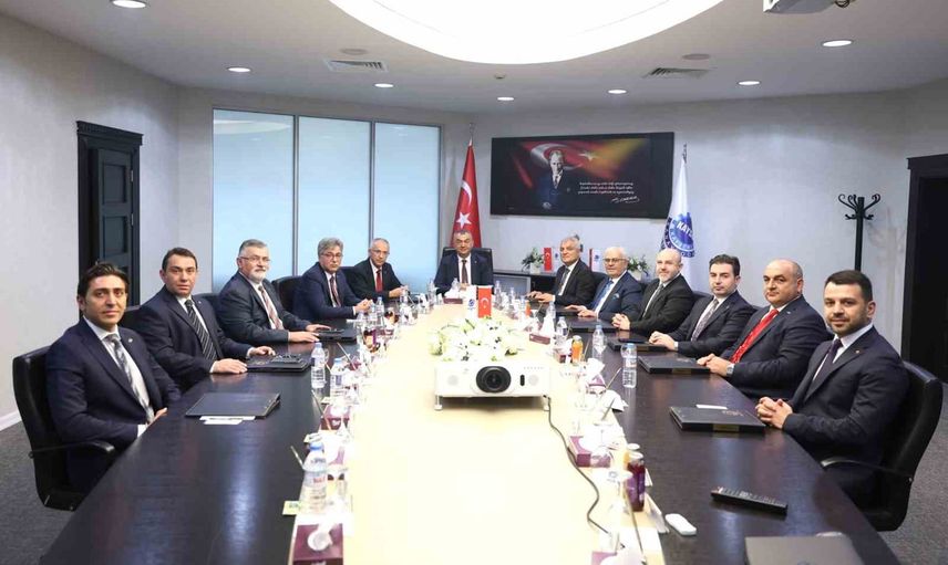 Kayseri sanayi odası'nda yeni yönetim görev dağılımını belirledi