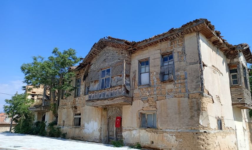 İğdir'de 136 yıllık konak için ortak çağrı: Paltaoğlu konağı korunmalı