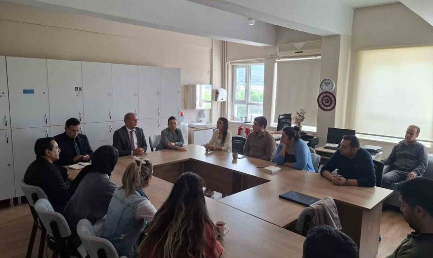 Sarıgöl'de eğitim gündemi okullarda değerlendirildi