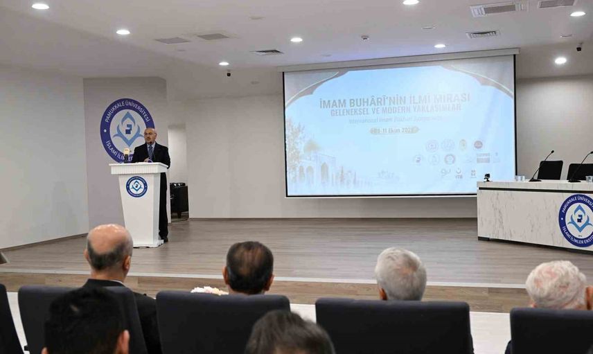 Vali Köşger İmam Buhârî sempozyumunda İslam'ın derinliğini okyanusa benzetti