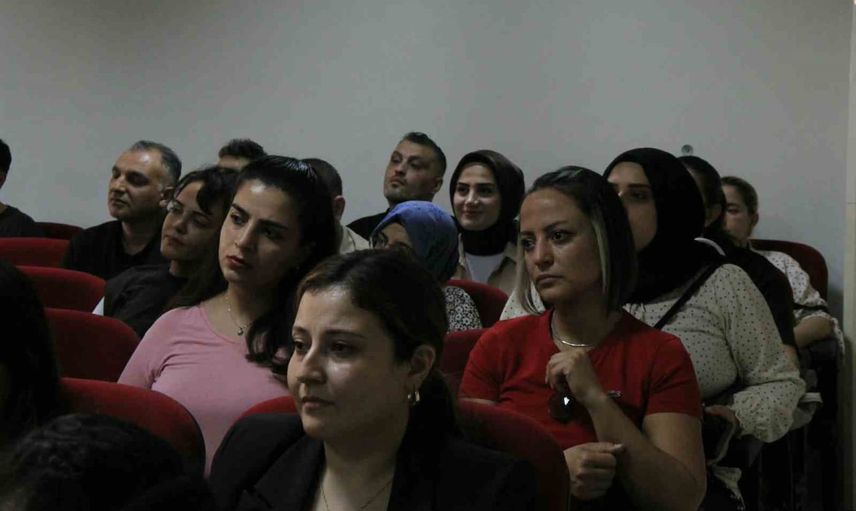 Cizre'de okuma seferberliği '7'den 70'e Okuyan Cizre' üçüncü yılında ivme kazanıyor