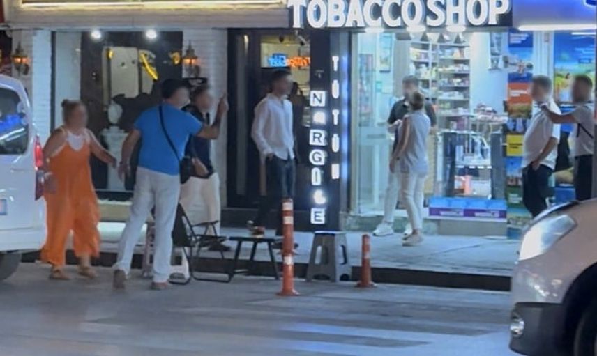 Tehdit dolu anlar Eskişehir Tepebaşı Cengiz Topel Caddesi'nde kameraya yansıdı