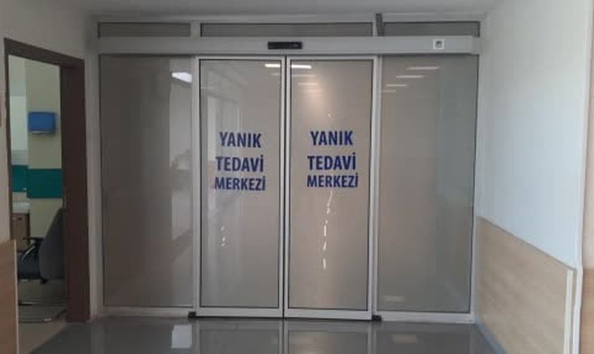 Ağıl yangınında anne, kızını alevlerin arasından kurtardı