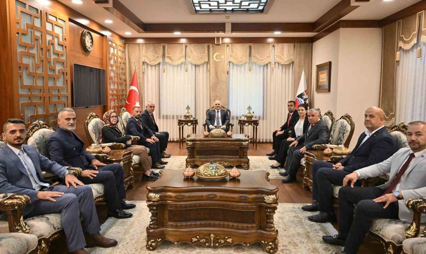 EMŞAV heyeti valilik ve emniyette şehit yakınları için destek sözü aldı