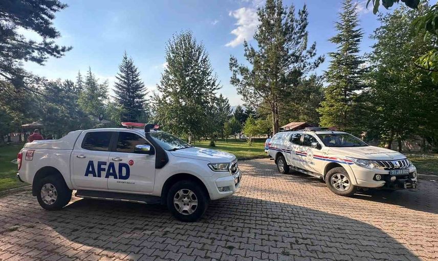 Aladağlar’da yaralanan İngiliz dağcı helikopterle tahliye edildi