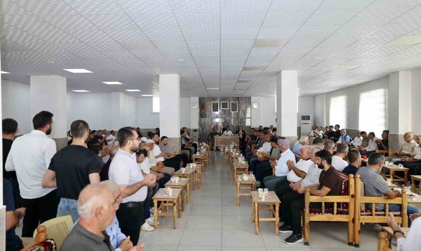 Taziye ziyaretiyle Kızılkaya, kaza kurbanı iki kuzenin acısını paylaştı