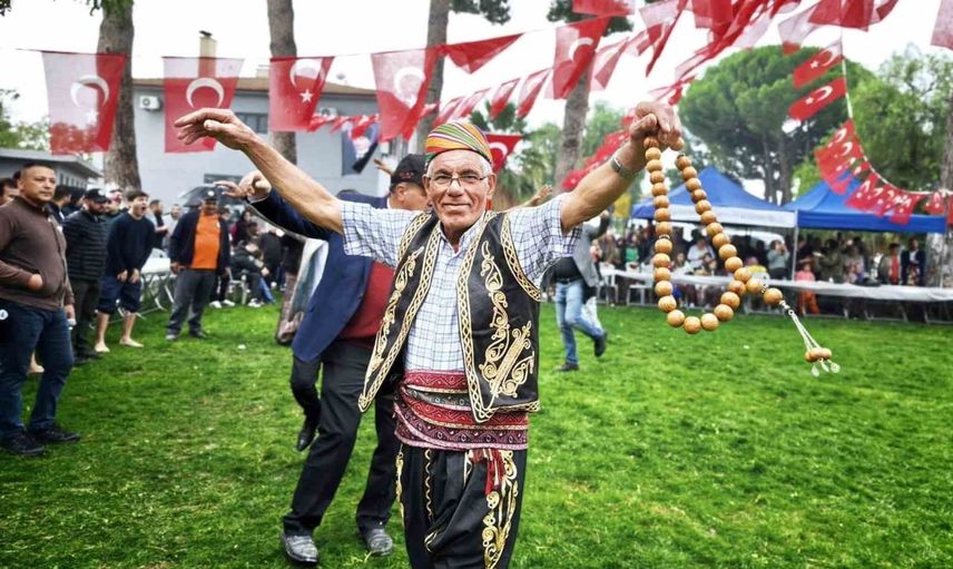 Karakucak şöleni Köşk'te Beyköy'ü bir araya getirdi