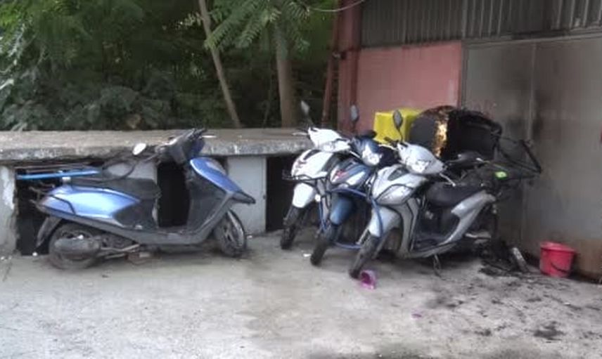Kadıköy'de tartışma iddiası: arkadaşına ait dört motosiklet ateşe verildi