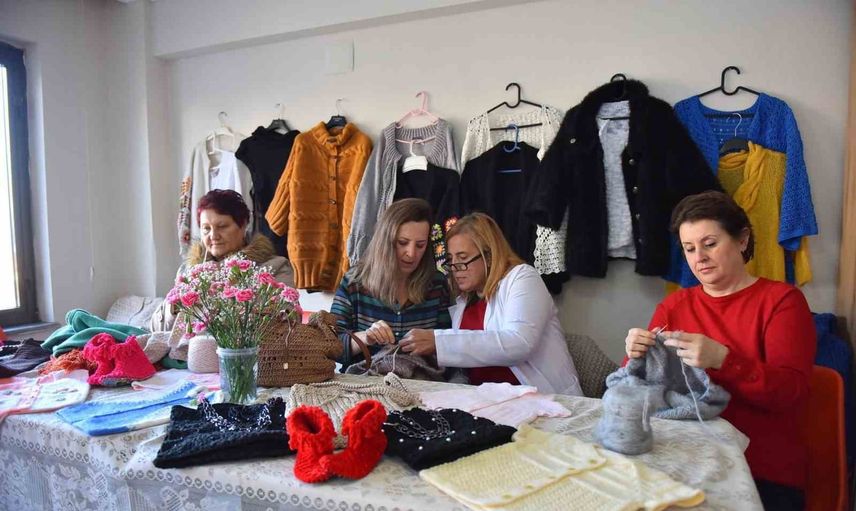 Yeni dönemle YIL-MEK binlerce kişiye ücretsiz eğitim sunuyor