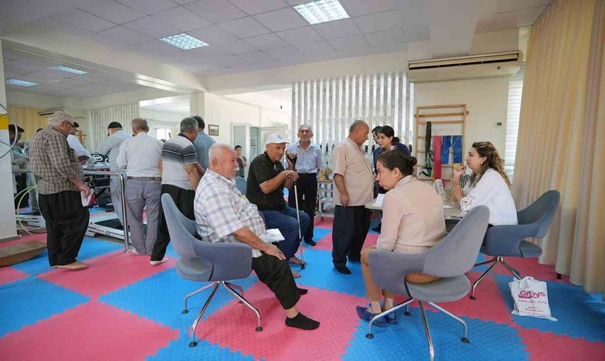 Kahramanmaraş'ta Aktif Yaşam Merkezi haftayı yaşlılara sağlık hizmetiyle taçlandırdı