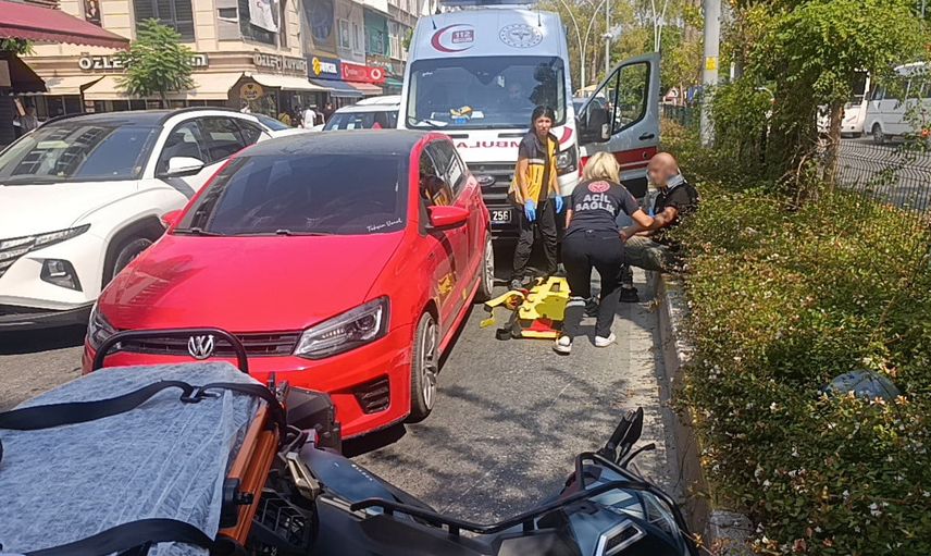 manavgat'ta şerit değiştirmenin yol açtığı kazada motosiklet sürücüsü yaralandı
