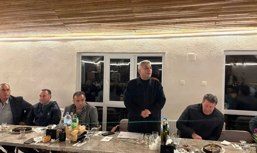 Çal'da muhtarlara teşekkür belgeleri takdim edildi
