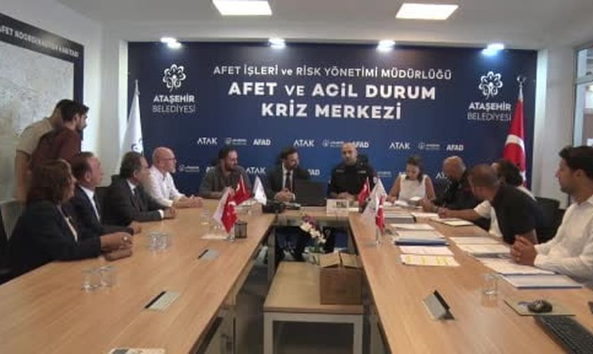 ataşehirde 17 ağustos şehitleri anıldı, hazırlığın önemi vurgulandı
