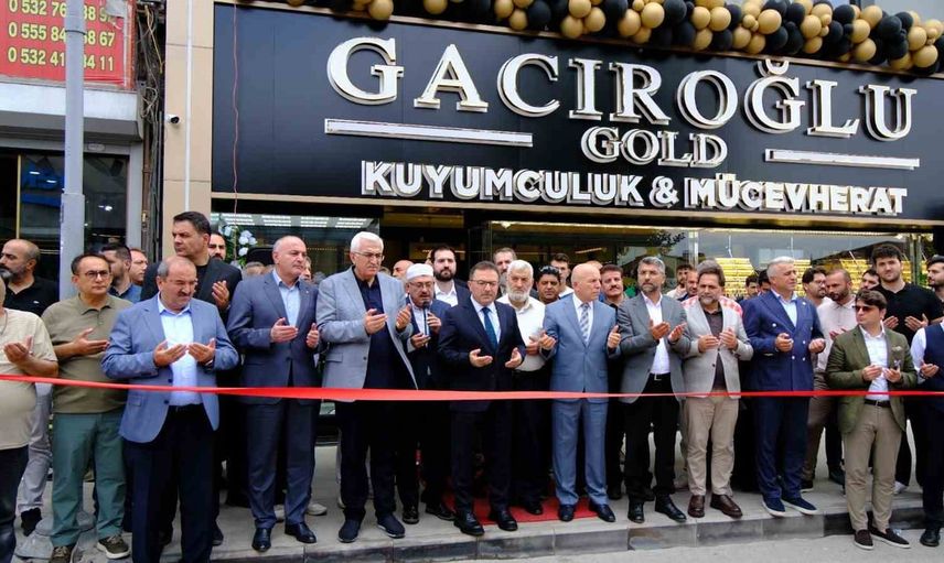 Köklü aileden yeni marka: Gacıroğlu Gold Erzurum’da vitrine çıktı