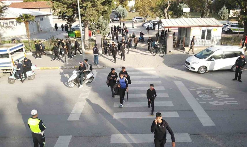 Balıkesir'de eğitim çevresinde güvenlik seferberliği
