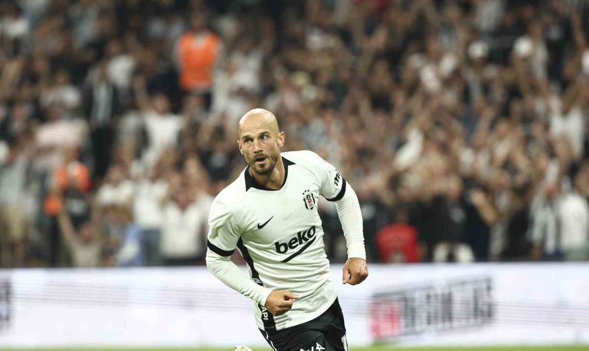 Vaclav Cerny 25. dakikada Beşiktaş'ın lig açılışını yaptı
