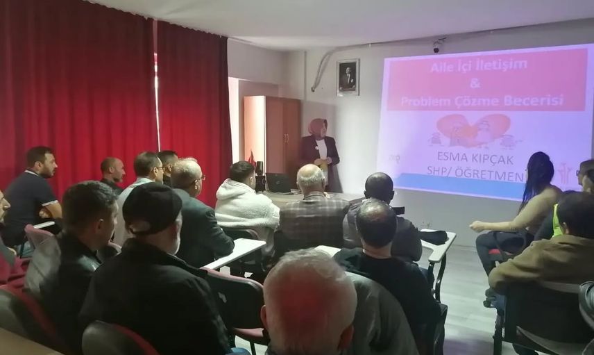 Tavşanlı’da yükümlülere aile içi iletişim ve çözüm odaklı eğitim