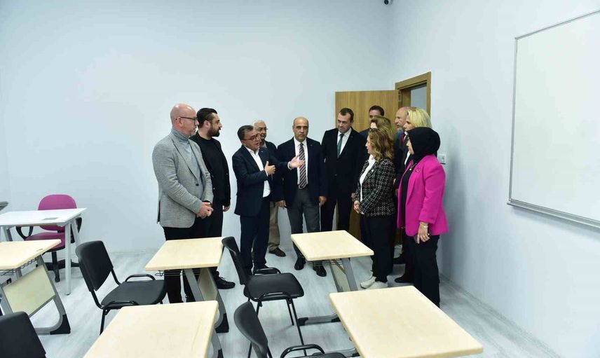 Altıeylül yaşam merkezi açıldı: kuşakları bir araya getiren yeni sosyal adres