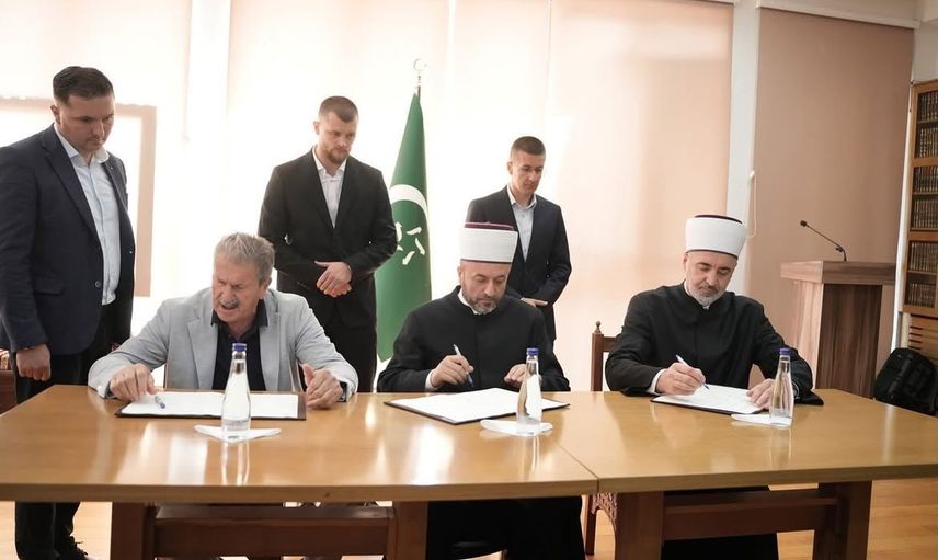 Sırbistan’da 20 yıllık bölünme sona erdi: iki İslam birliği birleşti