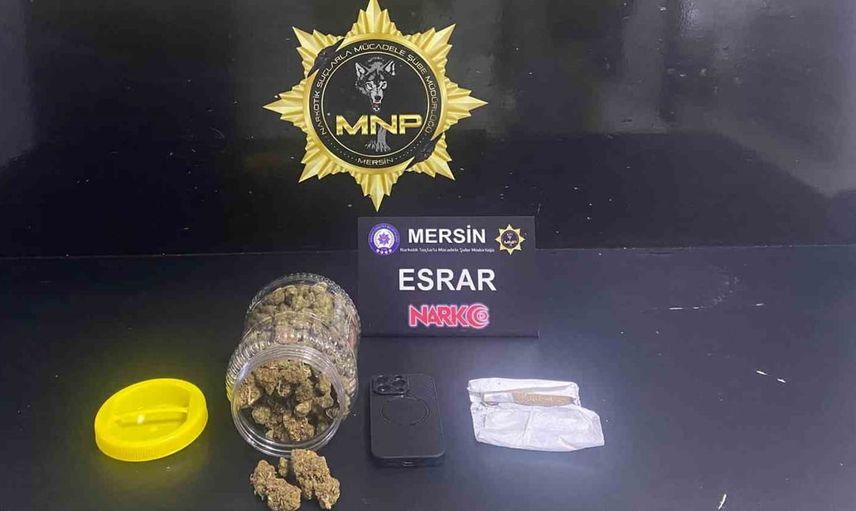 Mersin'de narkotik baskınında iki torbacı tutuklandı