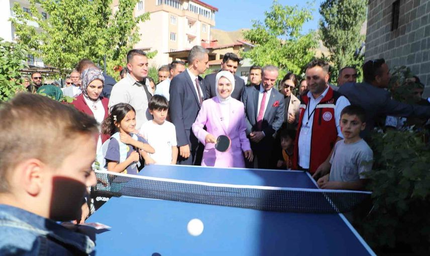 güçlü aile vurgusu: hakkari'de destek paketleri ve gençlere öncelik