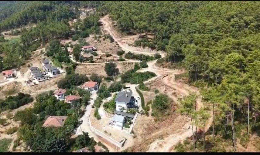 Çetibeli’de ormanla yerleşimi ayıran tampon yol hizmete girdi