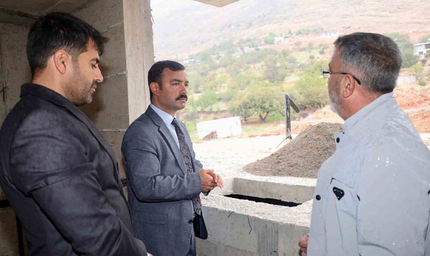 Kahta'da köy yatırımları sahada değerlendirildi