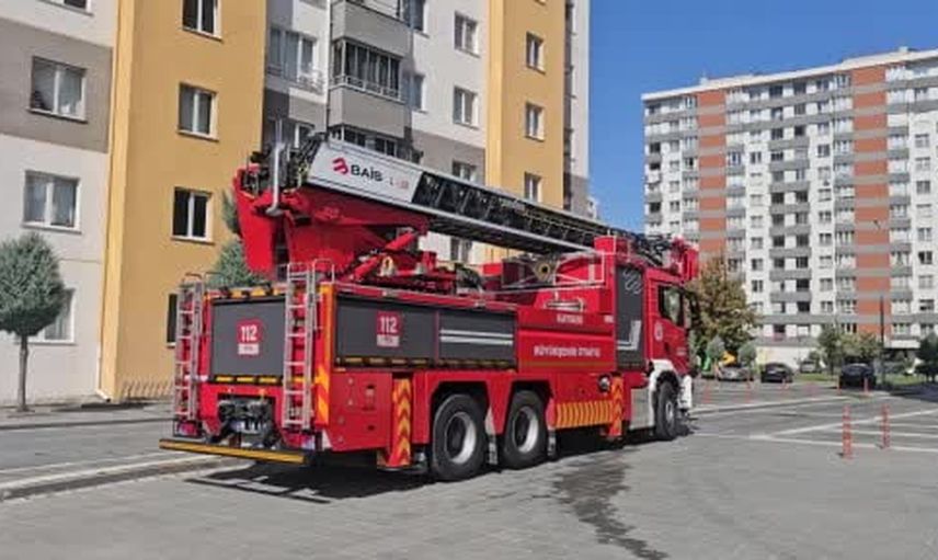 Kayseri'de 2. kat yangını: dumandan etkilenen kişi hastaneye kaldırıldı