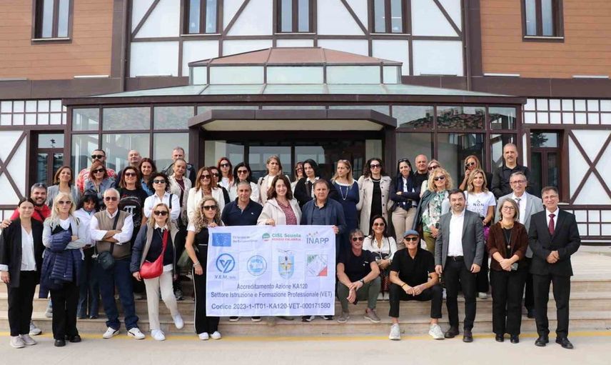 İtalyan heyetinden Yalova OSB’de mesleki eğitim ve okul‑sanayi iş birliği ziyareti