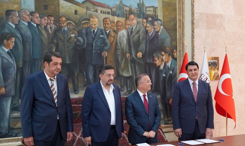 Şehitkamil'e anı ve hizmet mekânı: Eser ailesiyle taziye evi protokolü