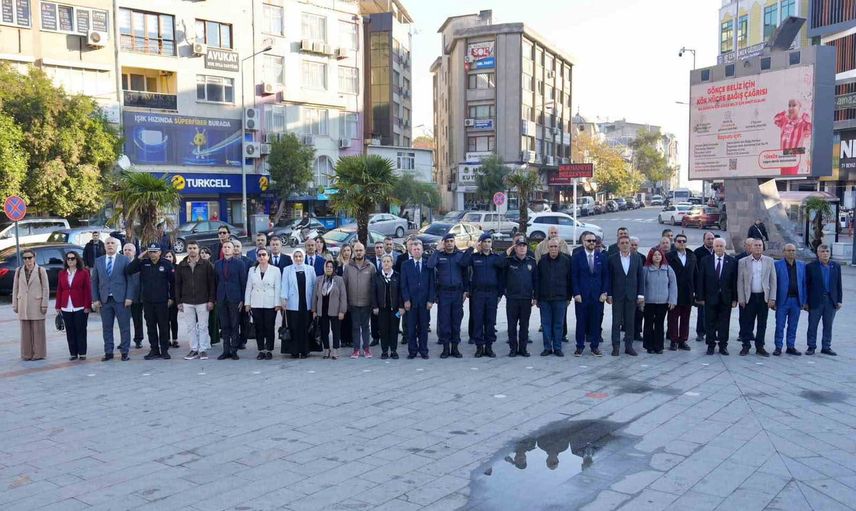 Burhaniye'de muhtarlar günü: meydan töreni ve Blu Port kahvaltısı